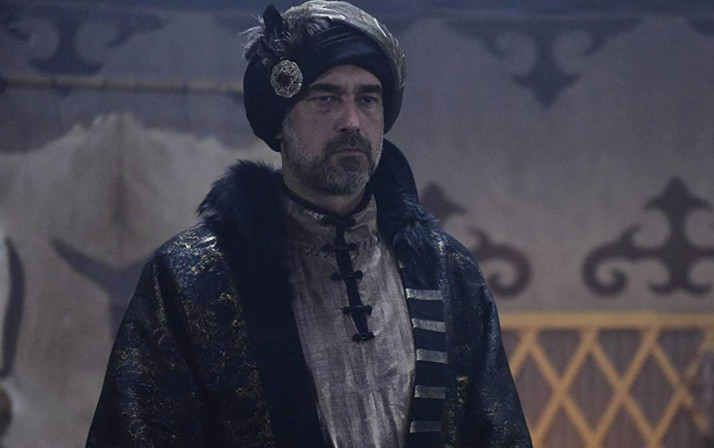 Burak Hakkı'nın yeni mesleği belli oldu