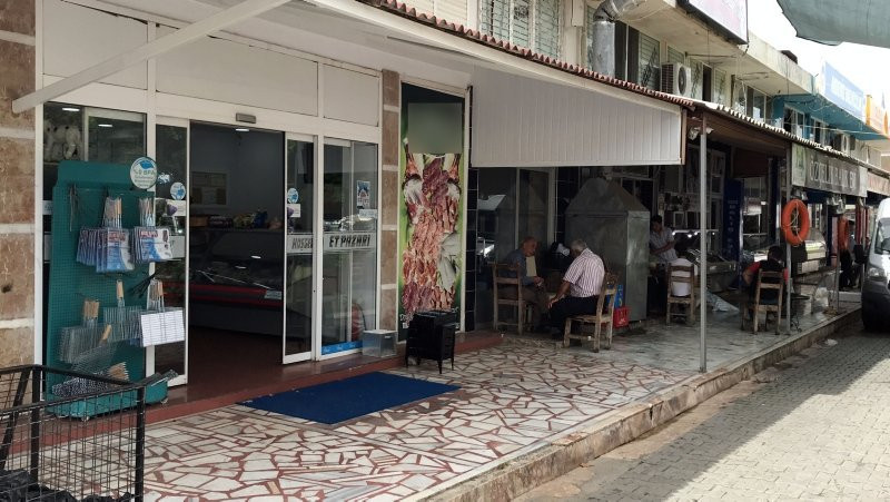 Cezaevinden çıktığı gün 11 iş yerini soydu