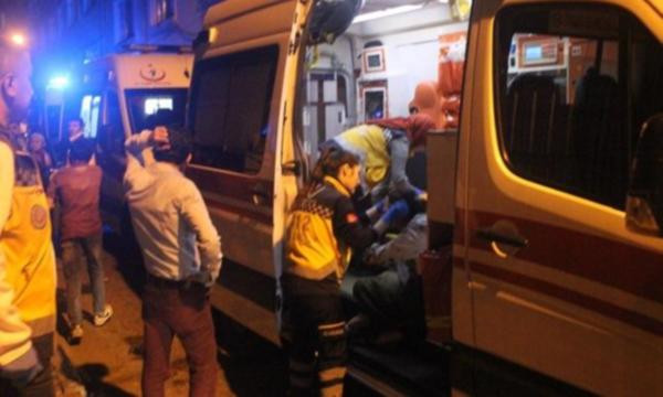 İstanbul'da Suriyelilerin kaldığı bina çöktü: Yaralılar var