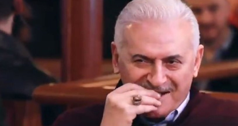 Binali Yıldırım Anneler Günü’nü 1 hafta erken kutladı