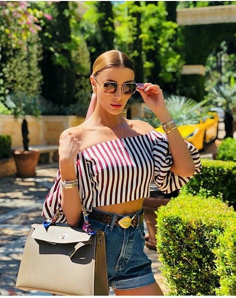 Özge Ulusoy’un sevgilisi Faruk Çolakoğlu kesenin ağzını açtı