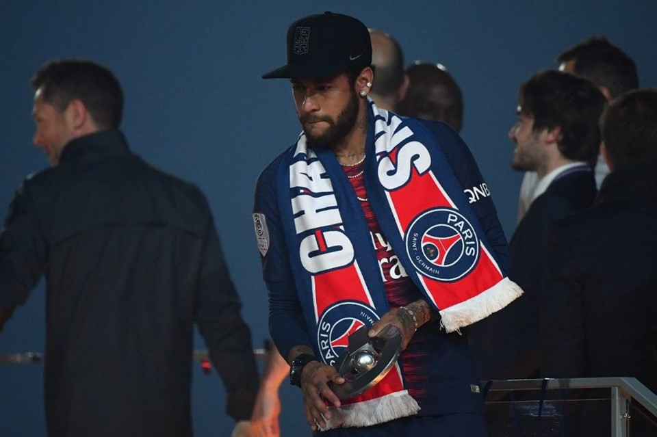 Şok suçlama: Neymar bana tecavüz etti