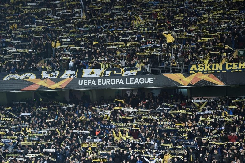 Fenerbahçe'de kombinelere yapılan zam tepki çekti