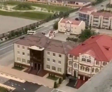 Çeçenistan Devlet Başkanı Kadirov'un evine saldırı !