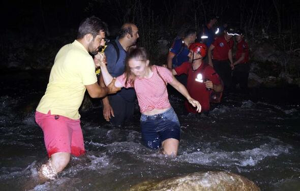 Öğretmenler mahsur kaldı ! Böyle kurtarıldılar