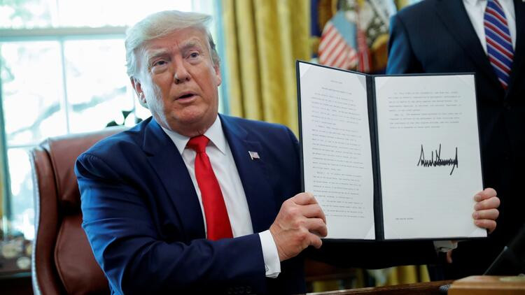 Trump imzayı attı ! İran'a yeni yaptırımlar geliyor