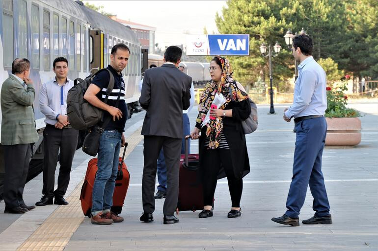 Tahran-Van arası tren seferleri yeniden başladı