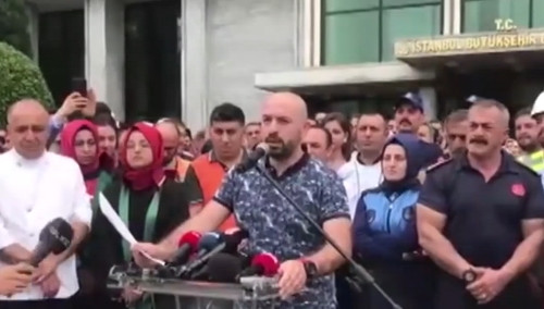 İBB çalışanları Ekrem İmamoğlu'nu protesto etti