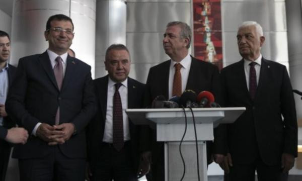 ''CHP'nin belediyelerde kadro kararı''