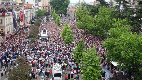 İmamoğlu Trabzon'da konuştu: Allah akıl versin - Resim : 1