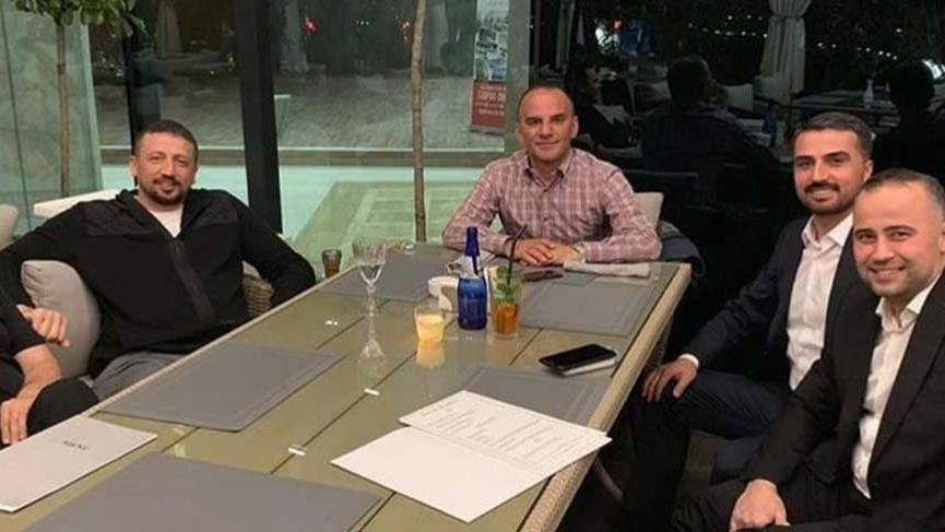 Erdoğan'ın danışmanı firari Galip Öztürk ile aynı masada