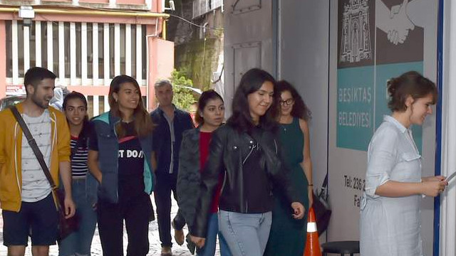Dünya'nın dört bir yanından gönüllü gençler Beşiktaş'taydı