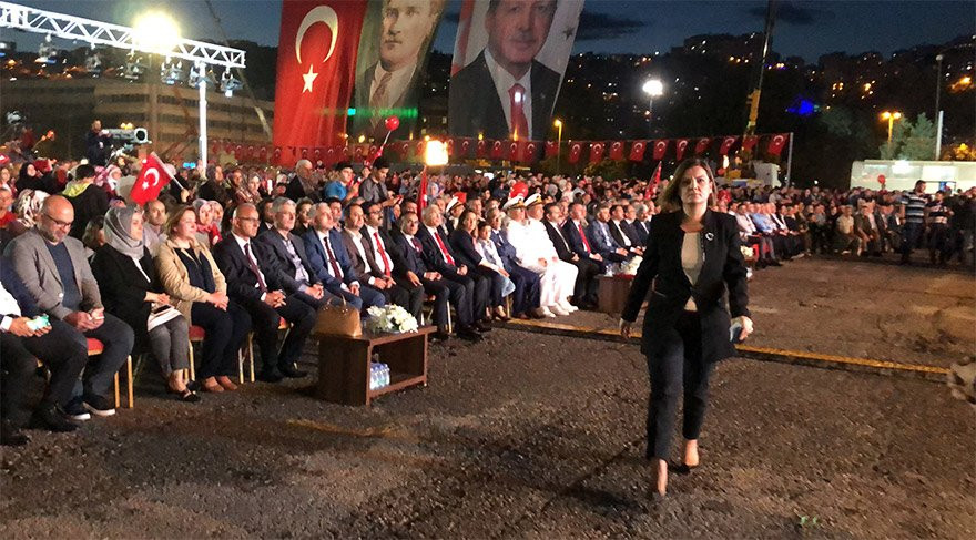 Erdoğan Kılıçdaroğlu'na yüklendi, alanı terk ettiler