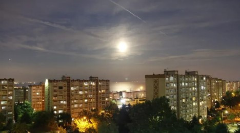 ''Parçalı Ay Tutulması'' İstanbul'dan böyle görüntülendi