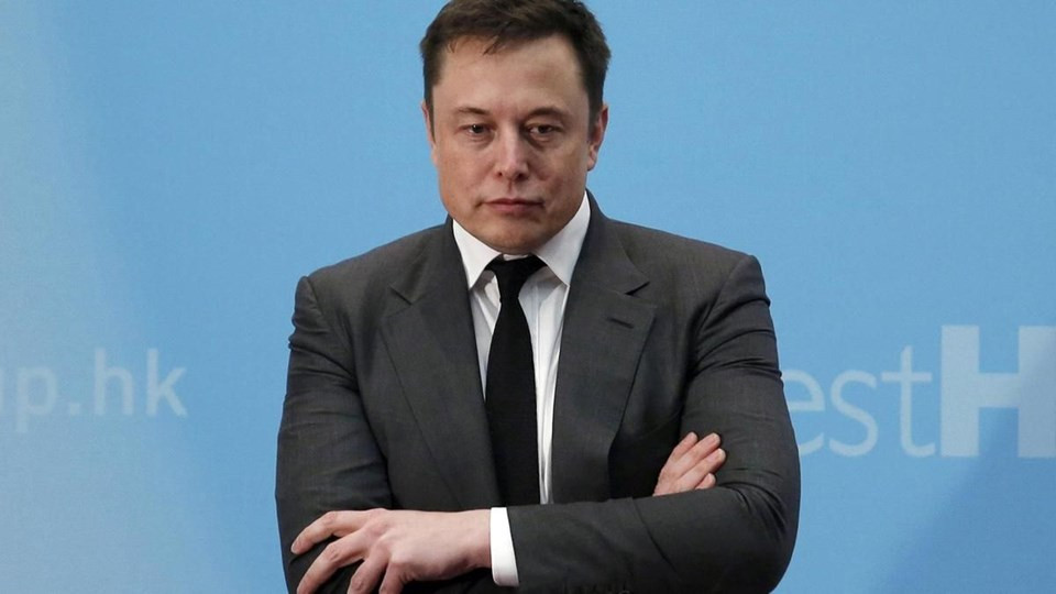 İşte Elon Musk'ın yeni çılgın projesi: İnsan beynine çip takacak