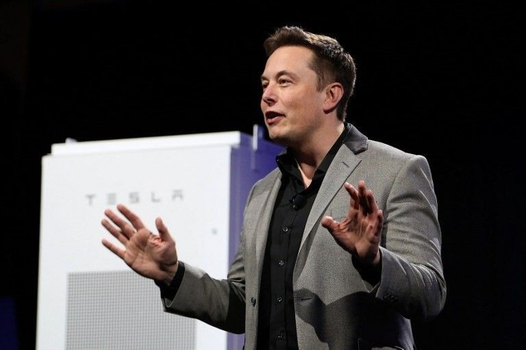 İşte Elon Musk'ın yeni çılgın projesi: İnsan beynine çip takacak