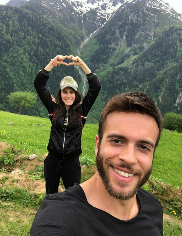 Serenay Aktaş’tan eski sevgilisi Kenan Acar’a ağır gönderme