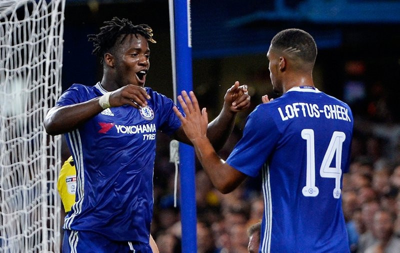 Fenerbahçe Michy Batshuayi için parayı buldu