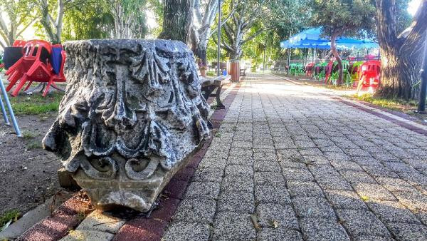 Molozların arasından tarihi eser çıktı ! - Resim : 1