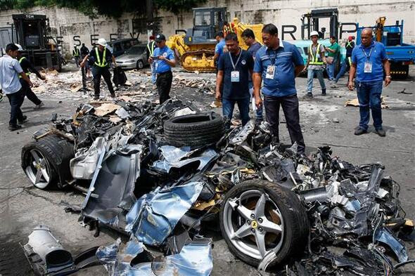Kaçak Ferrari böyle imha edildi