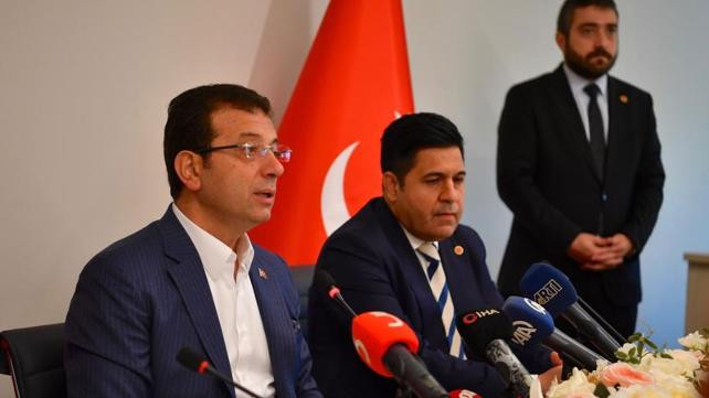 Ekrem İmamoğlu'ndan siyasi partilere ziyaret !