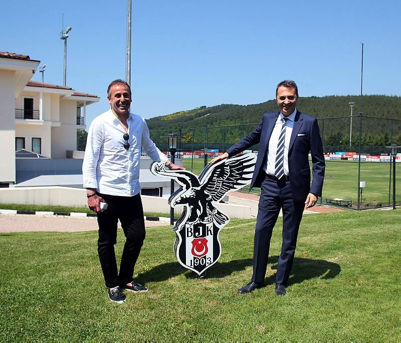 Burak Yılmaz'dan flaş karar