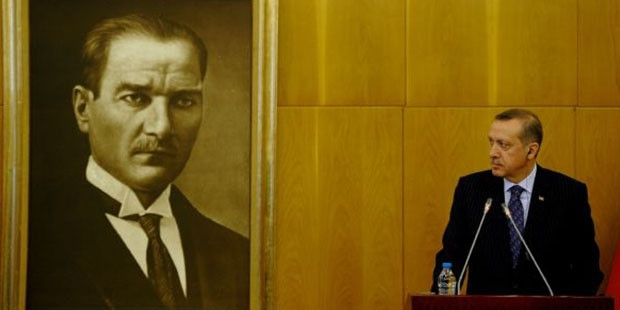 Optimar'dan yeni araştırma: Atatürkçülük AK Parti için yükselen değer