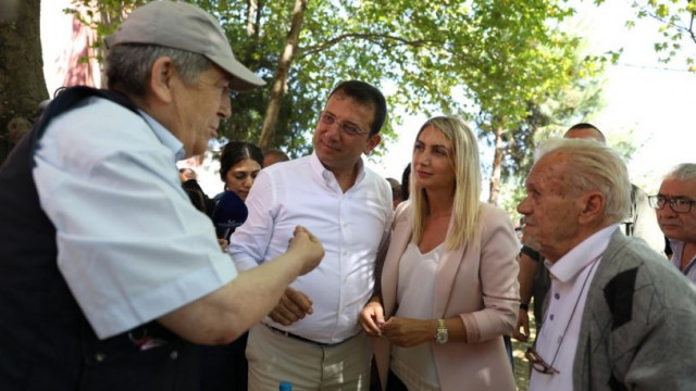 İmamoğlu ile huzurevi sakini arasında dikkat çeken diyalog