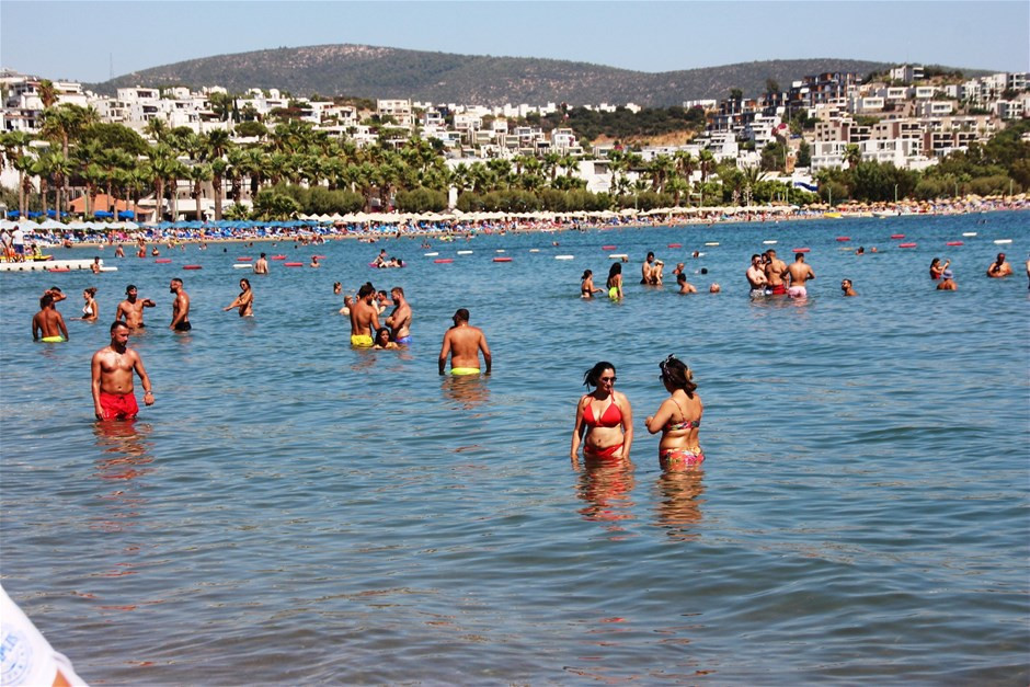 Bodrum'da iğne atsan yere düşmez tatili !