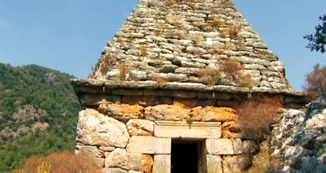 Çağbaba türbesinin gladyatör mezarı olduğu ortaya çıktı
