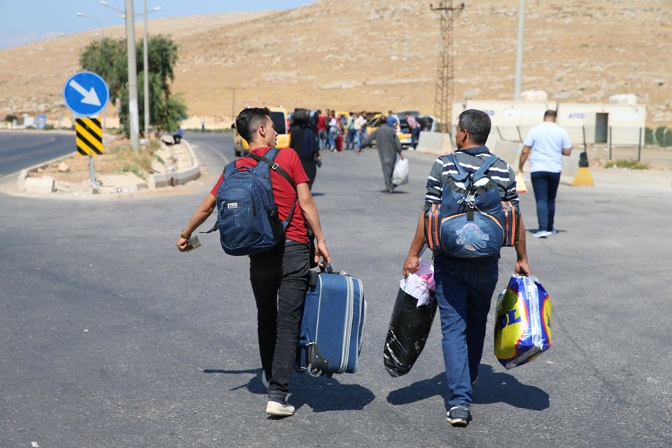 Bayram için ülkelerine giden Suriyelilerin geri dönüşü başladı
