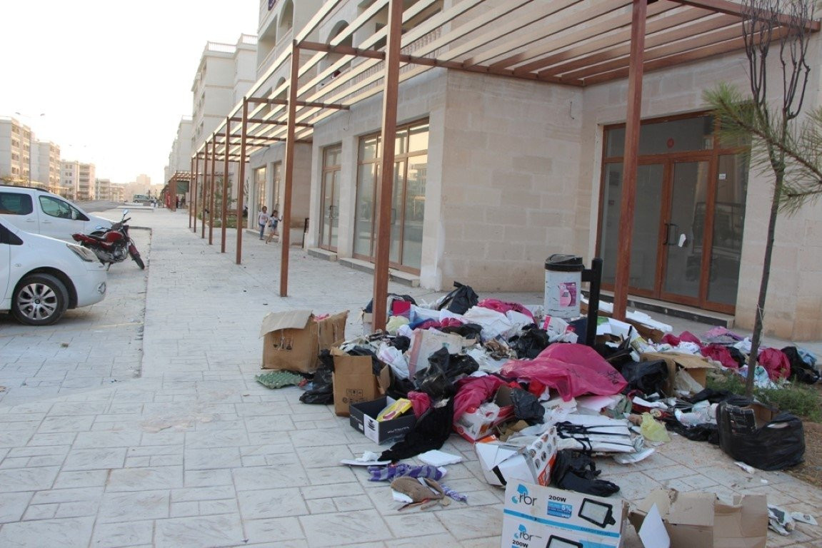 HDP'li Nusaybin belediyesinde çöp isyanı