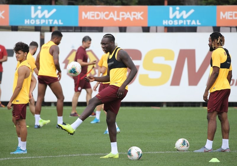 Galatasaray'a Diagne'den müjde var