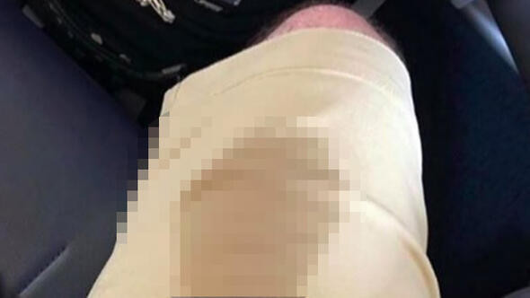 Uçakta rezalet ! Sosyal medyada yer yerinden oynadı