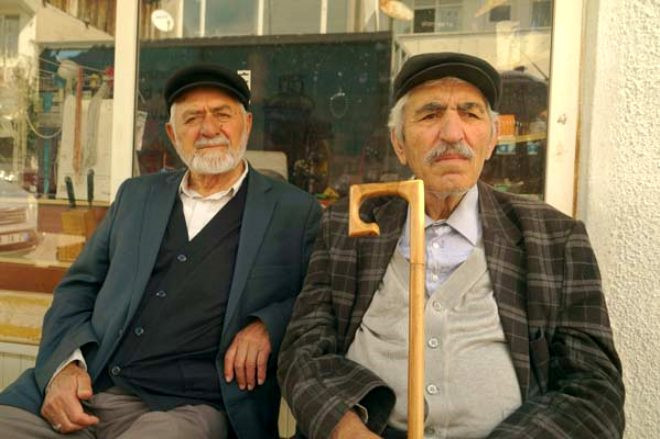 Emekliye 480 TL zam ! En düşük emekli maaşı ne kadar olacak ?