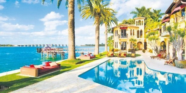 Türk iş adamı Emir Uyar, Adriana Lima için kesenin ağzını açtı