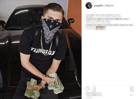 Instagram'dan genç kadınlarla paylaştığı bu fotoğraf sonu oldu