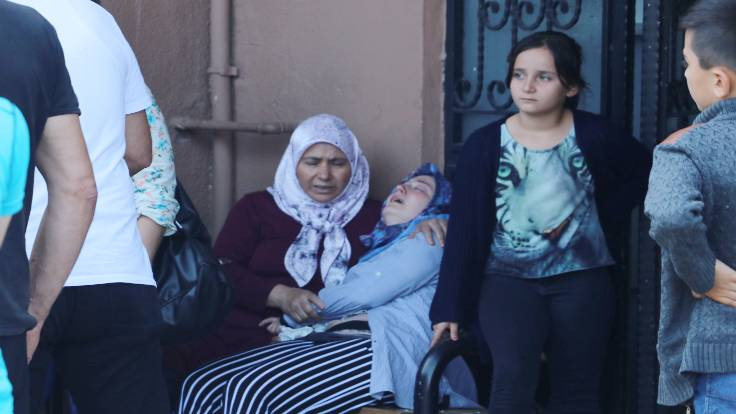 Göçükte mahsur kalan işçi öldü