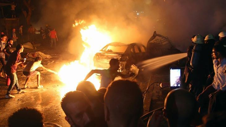 4 araç alev alev yandı: 17 ölü, 32 yaralı
