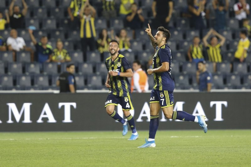 Fenerbahçeli yıldız ismin performansı göz kamaştırdı