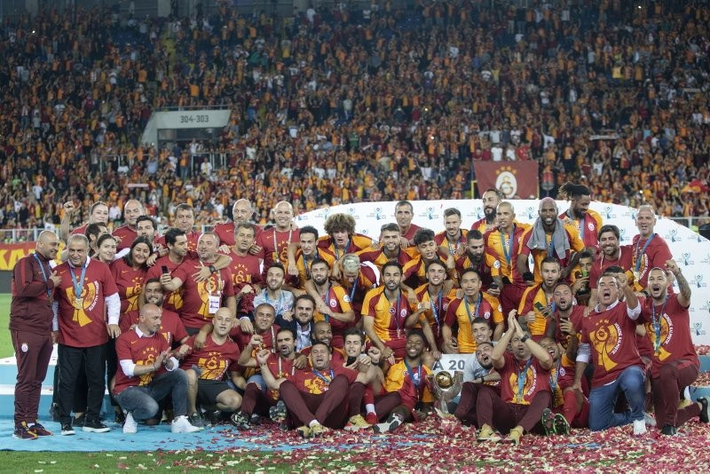 Galatasaray'da flaş transfer gelişmesi