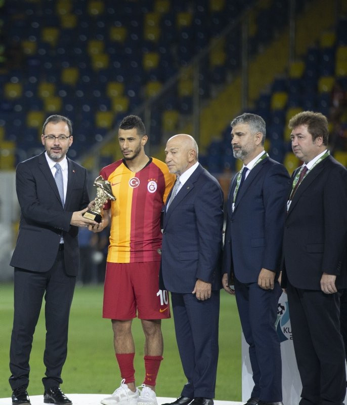Galatasaray'da flaş transfer gelişmesi