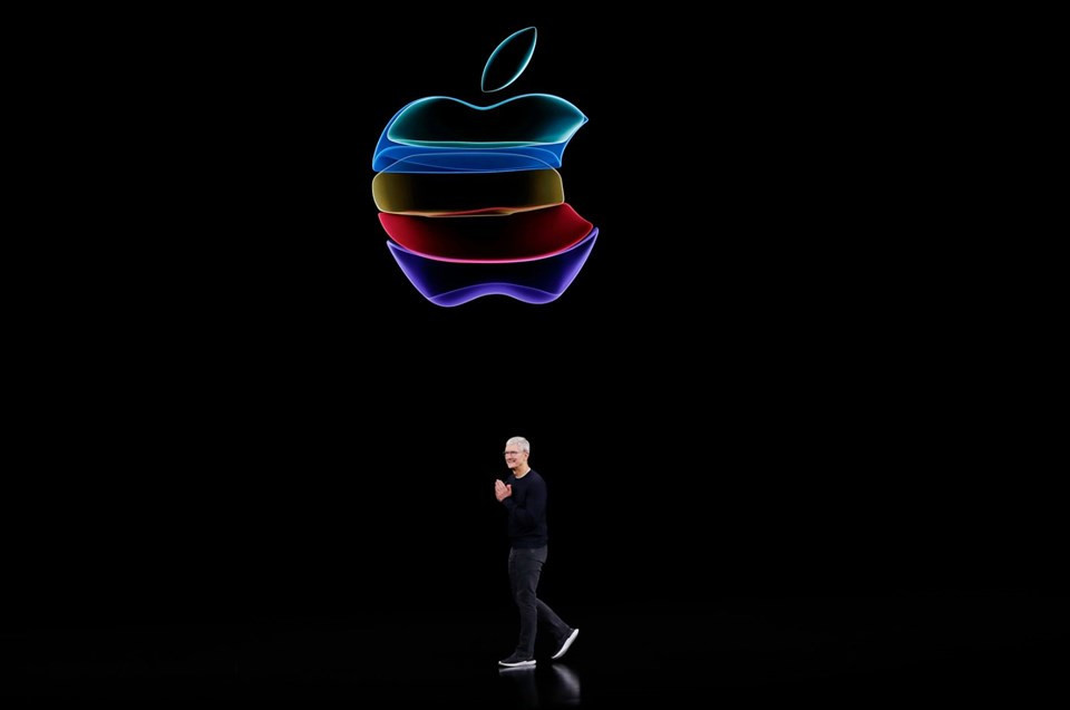 Apple iPhone 11'i tanıttı ! İşte fiyatı ve özellikleri