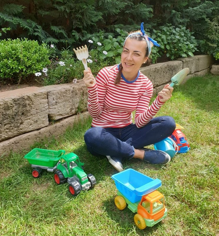Oyuncu Burcu Kara ölümden döndü