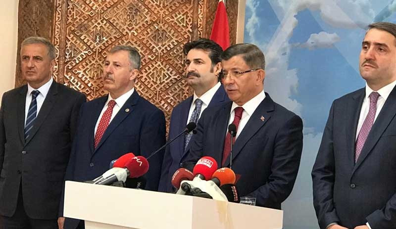 AK Parti'den istifa eden Davutoğlu'ndan dikkat çeken çıkış