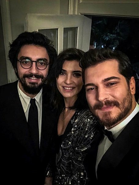 Tuba Büyüküstün’ün sevgilisi Umut Evirgen film festivalinde