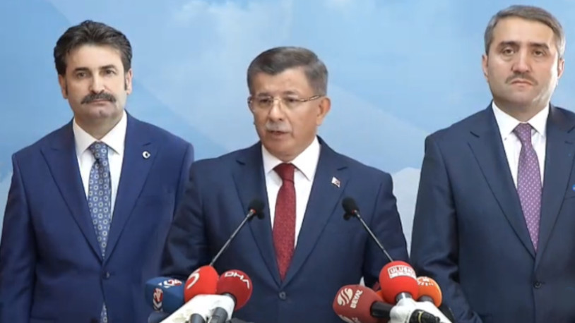 Ahmet Davutoğlu'na ekran ambargosu !
