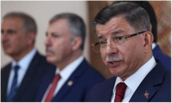 AK Parti'den Davutoğlu'nun istifasına ilk yorum
