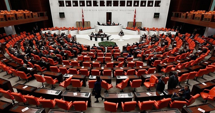 AK Parti'nin ''af yasası'' şartı belli oldu