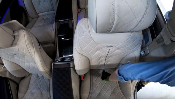 Mercedes koltuğundan bakın neler çıktı